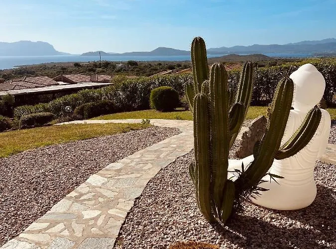 Villa A Golfo Aranci Con Vista Su Tavolara *