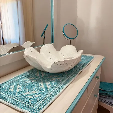A Golfo Aranci Con Vista Su Tavolara *