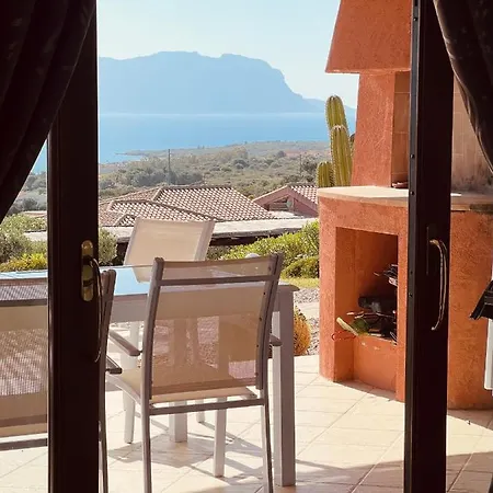 Villa A Golfo Aranci Con Vista Su Tavolara